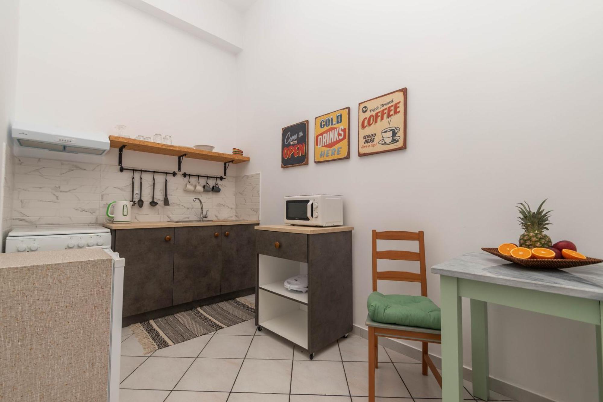 Dora's Apartament Laganas
