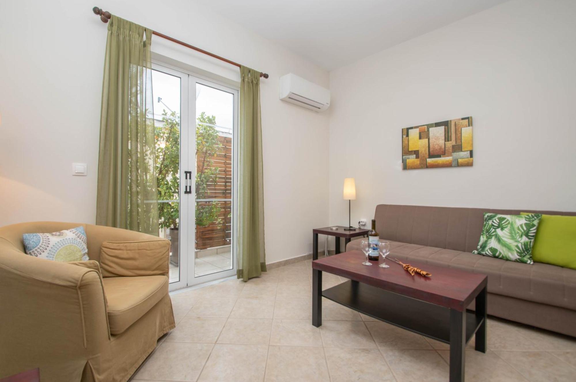 Dora's Apartament *